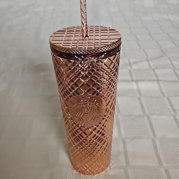 Starbucks Rose Gold Studded Cold Cup Tumbler 2021 24oz 710ml - Picture 9 of 16
